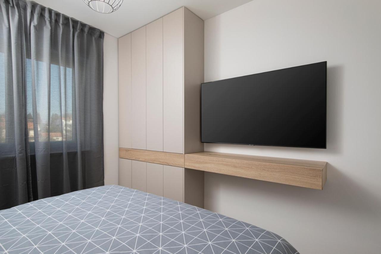 Meraviglia Residence Пула Екстер'єр фото